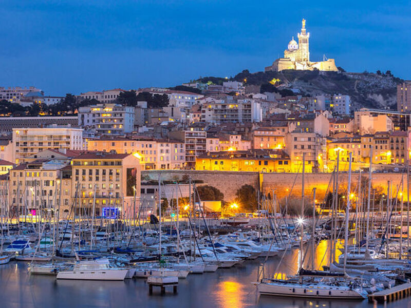 AKDENİZ TRİOSU KIŞ 2026 (BCN-BGY)