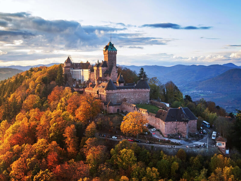 BERNİNA EXPRESS ILE  BİR AVRUPA MASALI TURU Pegasus Havayolları ile 7 gece