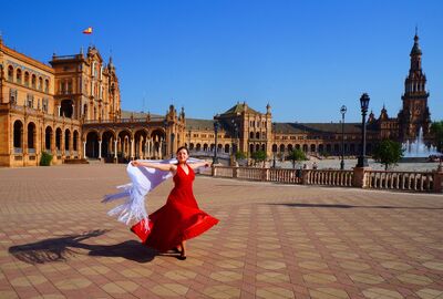 ELEGANT İSPANYA & ENDÜLÜS Türk Hava Yolları ile 7 Gece (SVQ-BCN)