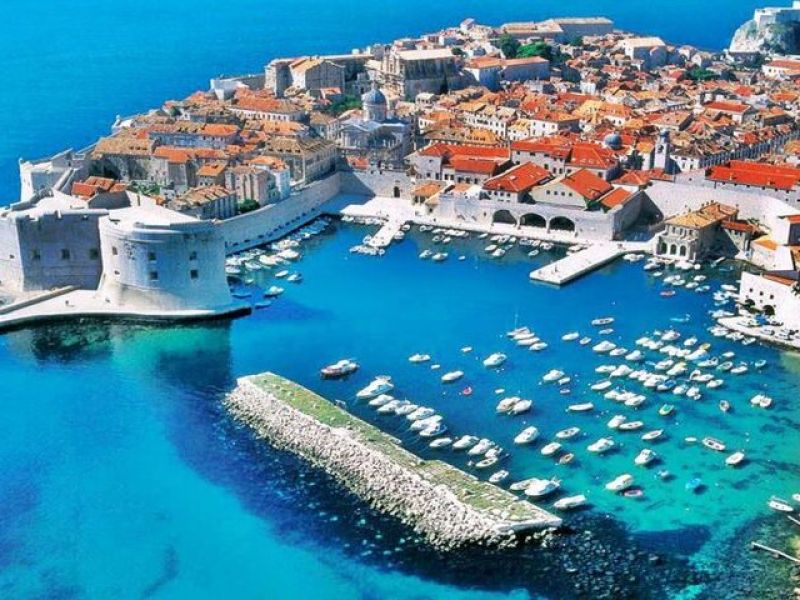 Balkanlar Turu 5 Ülke 7 Gece 8 Gün - İstanbul dan THY ile SJJ-SJJ ( Akşam Dönüş )