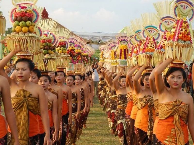 BALİ & KUALA LUMPUR & SİNGAPUR TURU Türk Hava Yolları ile 8 gece