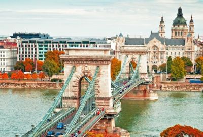 BERLİN VE HALLSTATT ILE  BİR ORTA AVRUPA MASALI TURU Pegasus Havayolları ile 7 gece