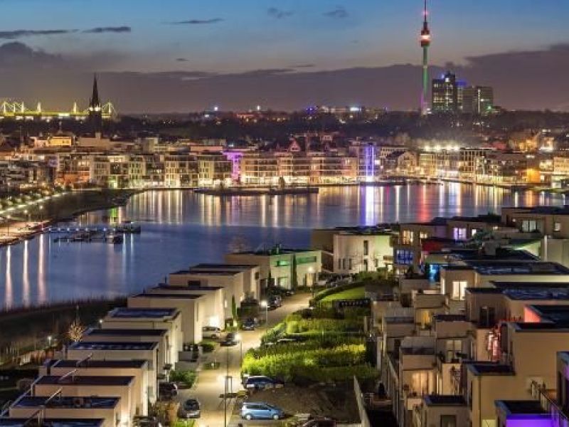 Dortmund Tarkan Konseri 2 Gece 3 Gün - Sabiha Gökçen den Ajet ile