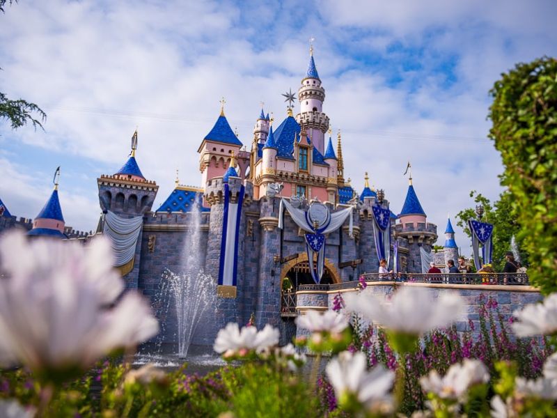 Dolu Dolu Yılbaşı Özel Paris & Disneyland & Brüksel Turu Eğlence Rotası