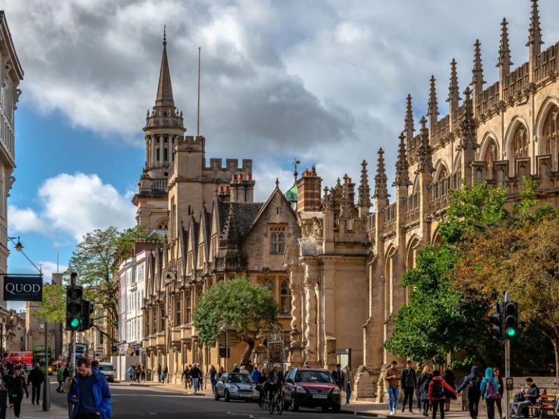 İNGİLTERE VE İSKOÇYA İKONLARI TURU Türk Hava Yolları ile 5 gece-28 Ekim