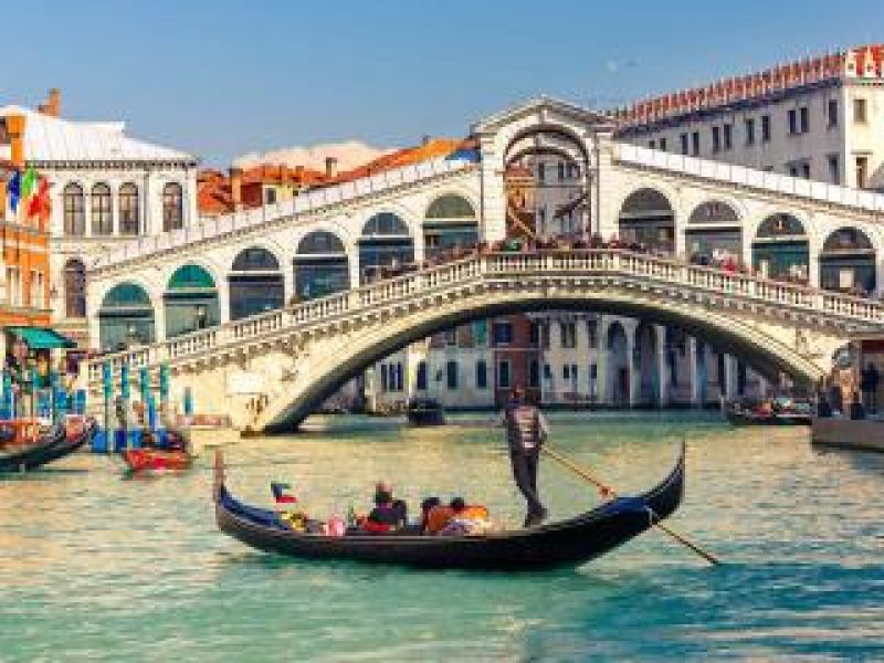 İTALYA İKONLARI TURU Ajet ile 4 gece