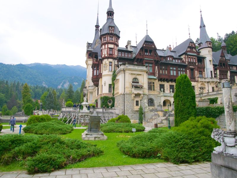 Bükreş & Transilvanya Rotası