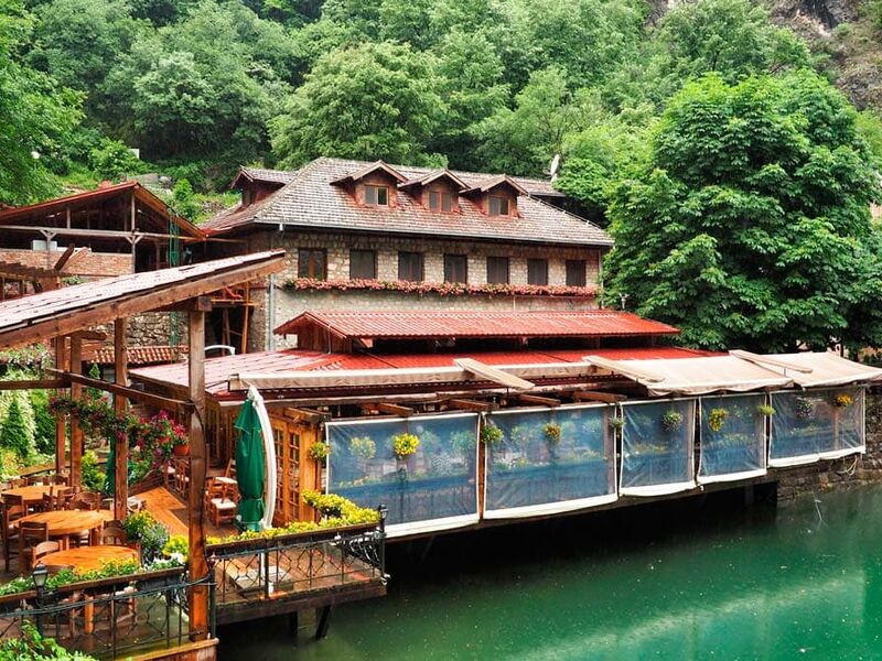 Arnavutluk & Makedonya & Kosova Rotası Turu V3