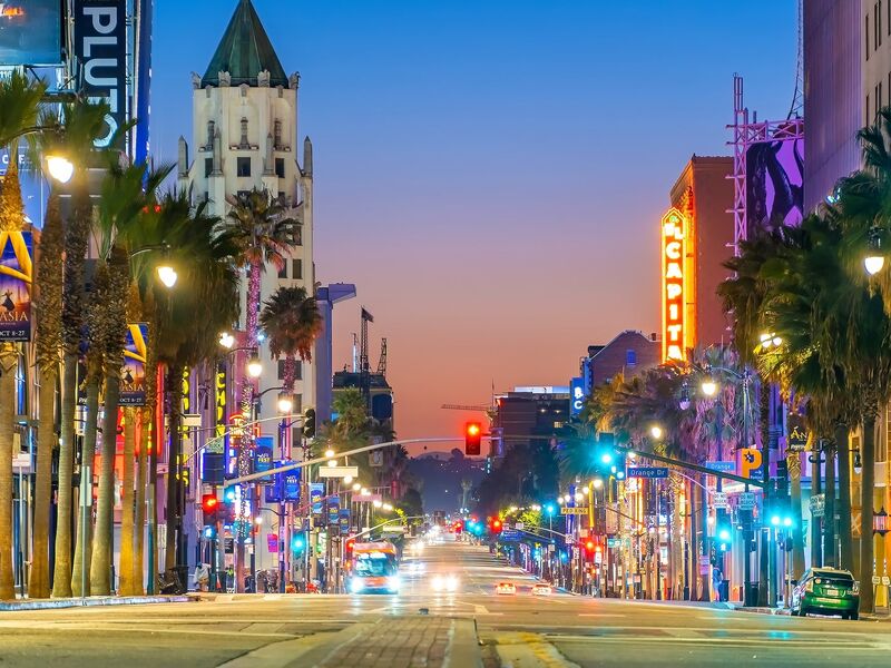 LOS ANGELES 2026 AF ( LAX-LAX) 6 GECE